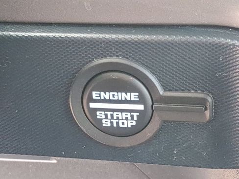 Used 2023 Ford Bronco Outer Banks image 25