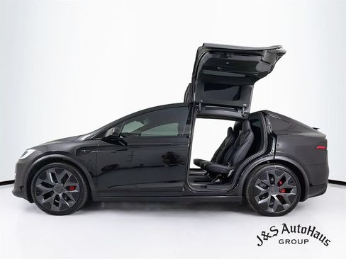 Used 2026 Tesla Model X Plaid AWD/4WD image 4