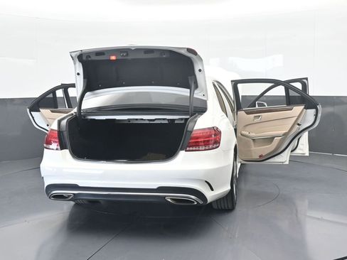 Used 2014 Mercedes-Benz E 350 Sedan image 71