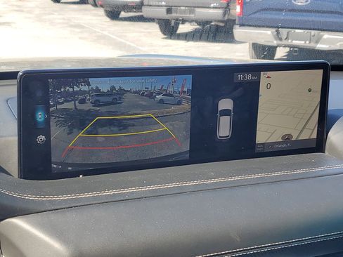 Used 2024 Genesis GV80 2.5T image 23