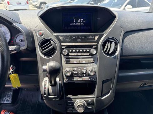 Used 2013 Honda Pilot Touring image 31