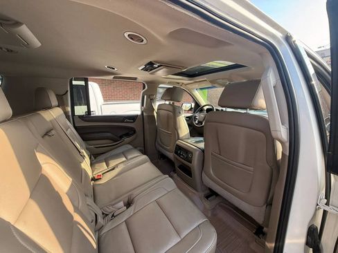Used 2015 Chevrolet Suburban LT AWD/4WD image 34