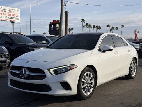 Used 2019 Mercedes-Benz A 220 image 2