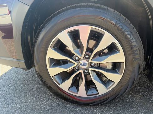 Certified 2025 Subaru Outback Touring XT w/ Popular Package #2 AWD/4WD image 12