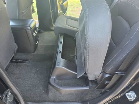 Used 2018 GMC Canyon SLE w/ Nightfall Edition AWD/4WD image 33