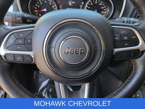 Used 2019 Jeep Compass Latitude w/ Popular Equipment Group AWD/4WD image 12