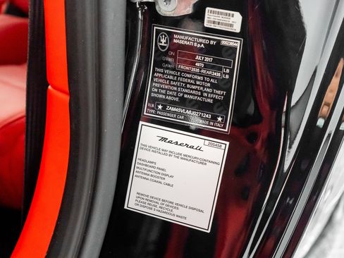 Used 2018 Maserati GranTurismo Sport image 36