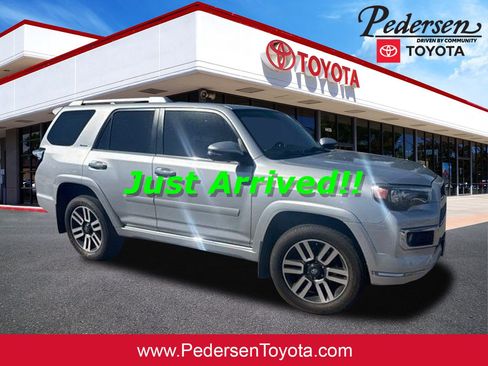 Used 2016 Toyota 4Runner Limited AWD/4WD image 1