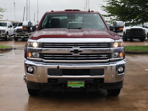 Used 2017 Chevrolet Silverado 3500 LTZ AWD/4WD image 2
