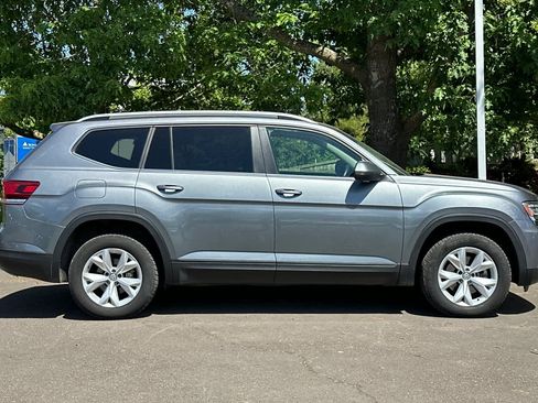 Used 2019 Volkswagen Atlas SE w/ Towing Package AWD/4WD image 8