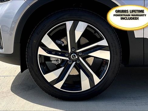 New 2026 Volvo XC40 B5 Ultra w/ Protection Package Premier image 25