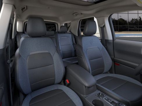 New 2026 Ford Bronco Sport Outer Banks w/ Sasquatch Outer Banks Package image 10