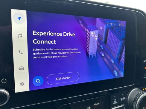 Used 2024 Toyota Highlander XLE image 13