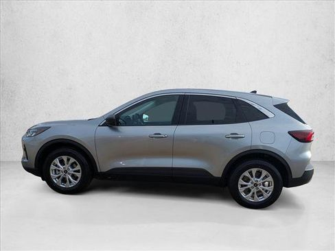 Used 2024 Ford Escape Active AWD/4WD image 9