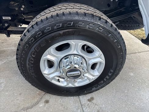 Used 2025 Ford F350 XLT image 55