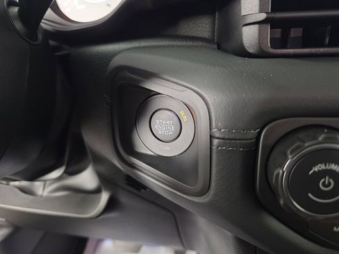 New 2026 Jeep Gladiator Rubicon w/ Safety Group image 25