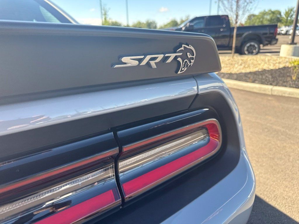 Used 2021 Dodge Challenger SRT Hellcat RWD image 18