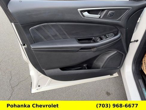 Used 2016 Ford Edge Sport w/ Equipment Group 401A AWD/4WD image 26