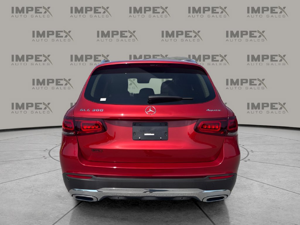 Used 2020 Mercedes-Benz GLC 300 4MATIC image 4