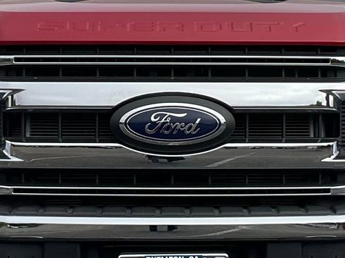 Certified 2022 Ford F250 XLT w/ XLT Premium Package image 84