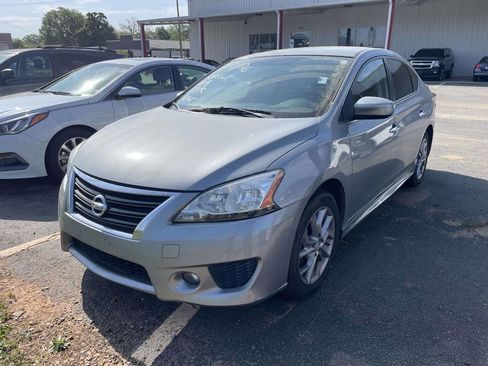 Used 2014 Nissan Sentra SR image 3