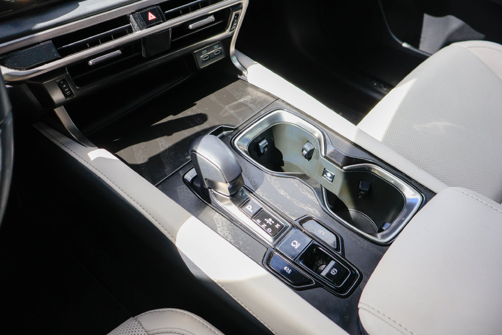 Used 2024 Lexus RX 350 Premium w/ Accessory Package (Z1) FWD image 18