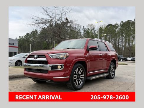 Used 2020 Toyota 4Runner Limited image 1