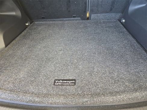 Used 2022 Volkswagen Atlas Cross Sport SEL Premium R-Line image 21