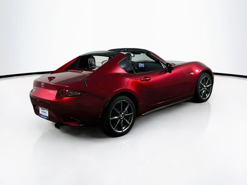 Used 2021 MAZDA MX-5 Miata RF Grand Touring RWD image 5