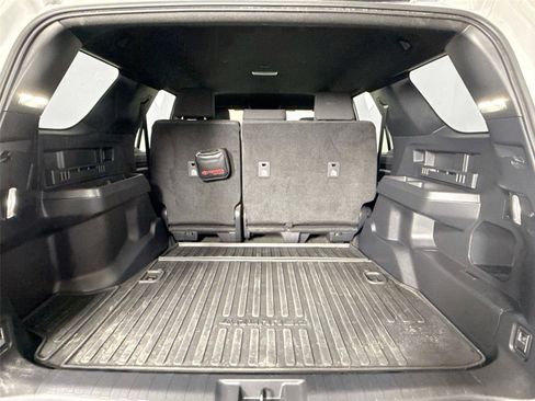 Certified 2025 Toyota 4Runner SR5 image 34