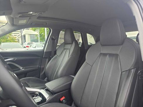 Used 2025 Audi Q5 Premium Plus w/ Premium Plus AWD/4WD image 22