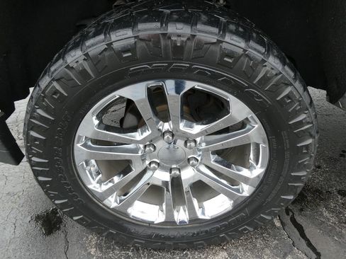 Used 2018 Chevrolet Silverado 1500 LT w/ All Star Edition AWD/4WD image 10