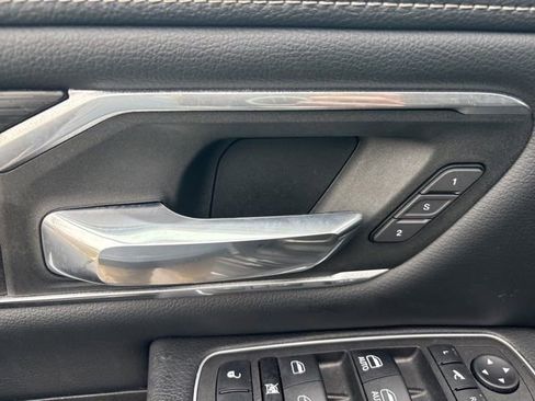 Used 2023 RAM 1500 Laramie image 25