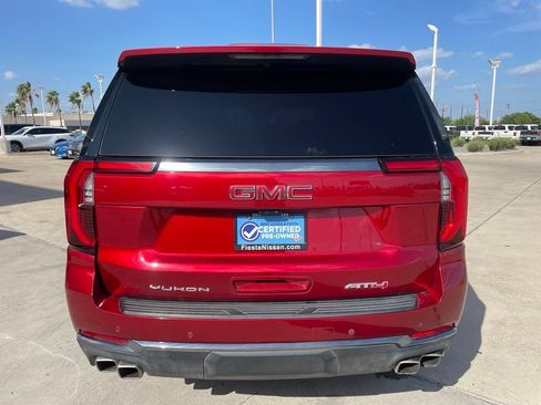 Used 2025 GMC Yukon AT4 w/ AT4 Premium Package AWD/4WD image 6