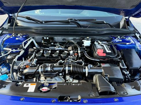 Used 2022 Honda Accord Sport image 17