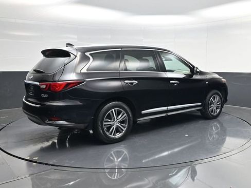 Used 2020 INFINITI QX60 Luxe w/ Essential Package AWD/4WD image 3