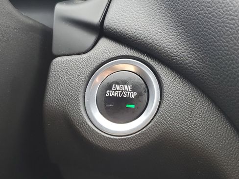 Used 2022 Chevrolet Equinox LT FWD image 15