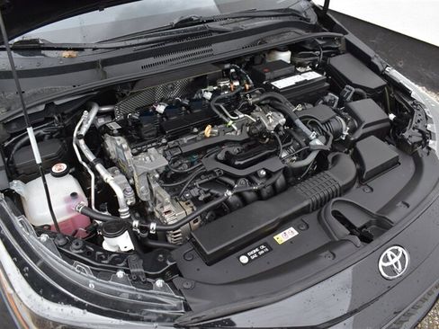 Used 2021 Toyota Corolla SE FWD image 32