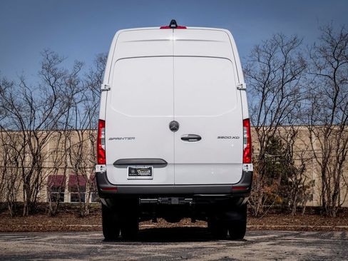 Used 2026 Mercedes-Benz Sprinter 3500 image 8