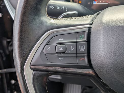 Certified 2021 Jeep Grand Cherokee L Laredo w/ Luxury Tech Group I image 16