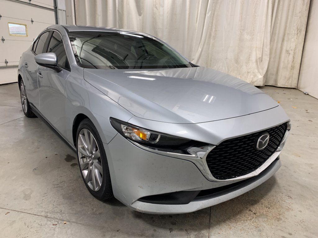 Used 2020 MAZDA MAZDA3 Sedan w/ Select Package FWD image 14