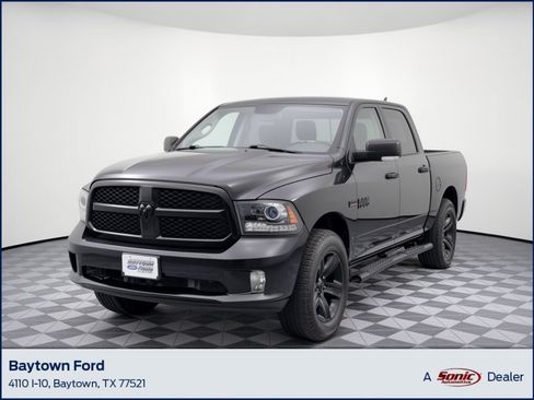Used 2017 RAM 1500 Sport w/ Black Ram 1500 Sport Group AWD/4WD image 1