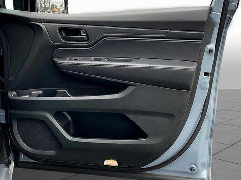 Used 2023 Honda Odyssey Sport image 22