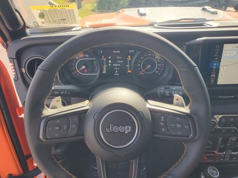 New 2025 Jeep Wrangler Unlimited Rubicon 392 image 22