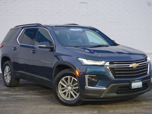 Certified 2023 Chevrolet Traverse LT image 2
