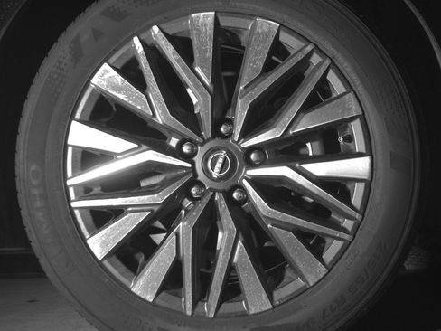 Used 2025 Nissan Altima 2.5 SV FWD image 13