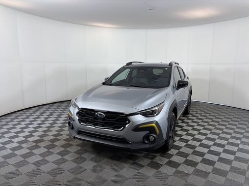 Used 2025 Subaru Crosstrek 2.5i Sport w/ Crosstrek Mirror Package image 2