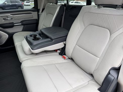Used 2023 RAM 1500 Limited AWD/4WD image 17