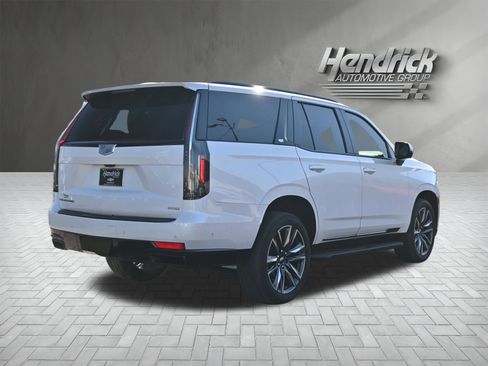 Used 2021 Cadillac Escalade Sport image 10