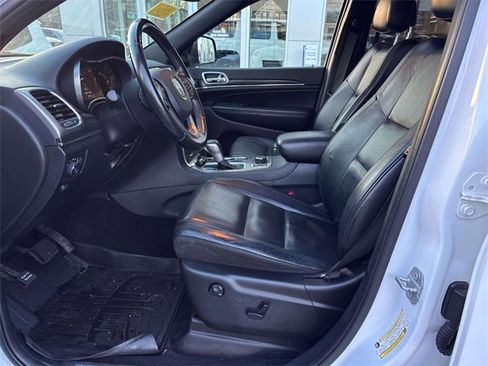 Used 2019 Jeep Grand Cherokee Limited image 8